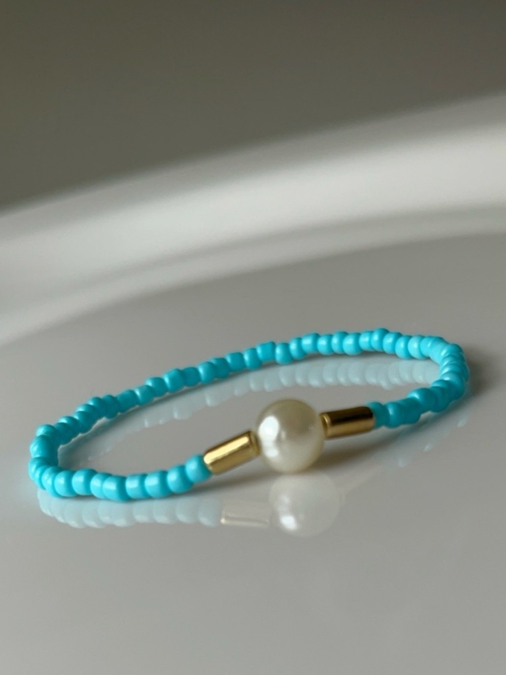 Turquoise Seed Bead Bracelet with Pearl and Gold Accents